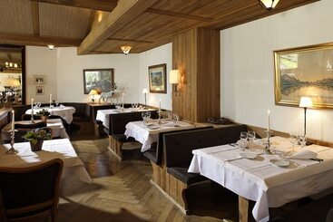 Hotelli Alpenrose Wengen