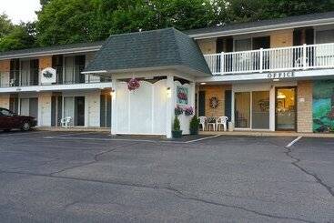 مُتل Brentwood Motor Inn
