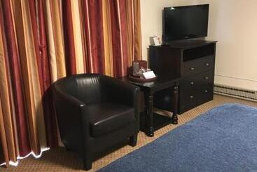 مُتل Brentwood Motor Inn