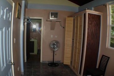 پانسیون The Nixon's Bay Side Mangrove Inn