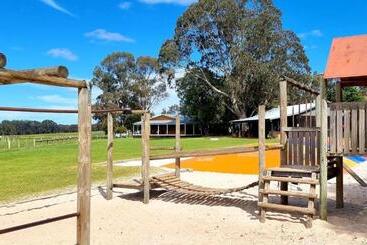 هتل Discovery Parks   Margaret River