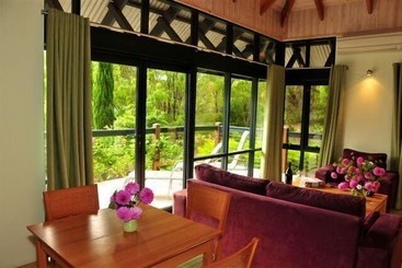 Waterfall Cottages