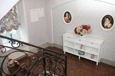 هتل Kuptsov Dom