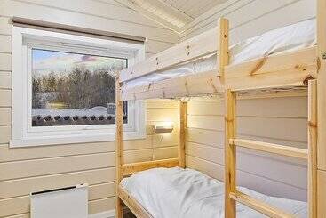هتل Tromsø Lodge & Camping