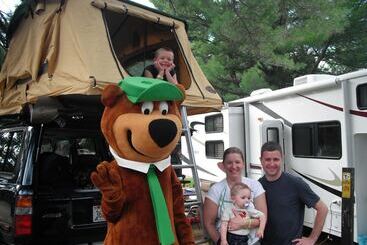 هتل Yogi Bear S Jellystone Park Camp Resort Wisconsin Dells