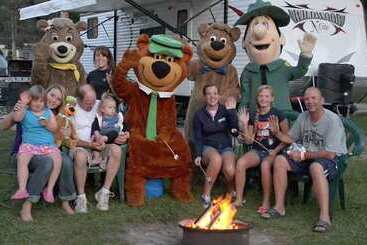 هتل Yogi Bear S Jellystone Park Camp Resort Wisconsin Dells