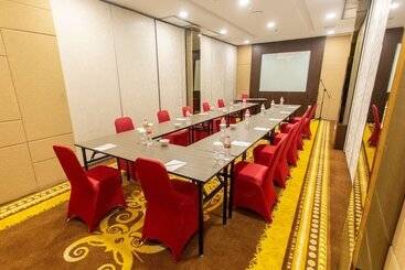هتل Best Western Batang Garing