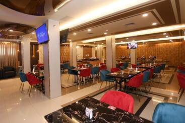 هتل Best Western Batang Garing