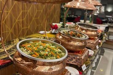 هتل Best Western Batang Garing