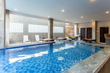 هتل Best Western Batang Garing