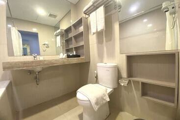 هتل Best Western Batang Garing