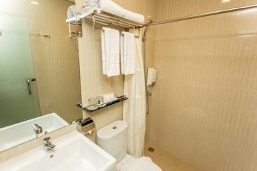 هتل Best Western Batang Garing