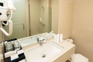 هتل Best Western Batang Garing