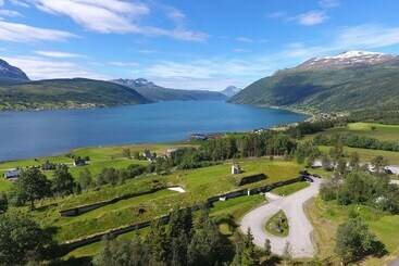 هتل Fjellkysten