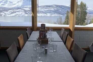 هتل Fjellkysten