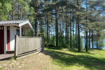 هتل Hyltena Stugby   Campground