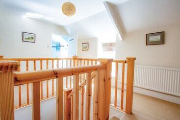 Berry Hall   Porty Eynon
