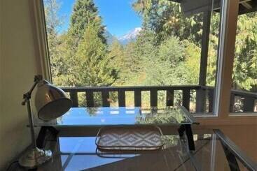 Valley View Cabin