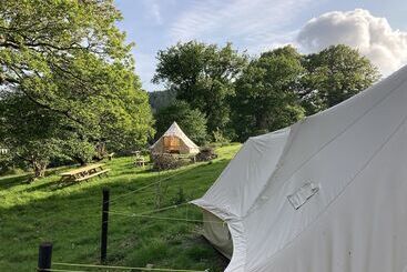 هتل 4 Large Bell Tents & Remote Wood Cabin   Sleeps 16
