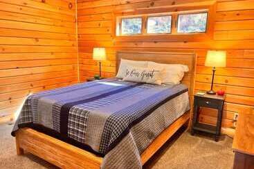 Parhelion Chalet