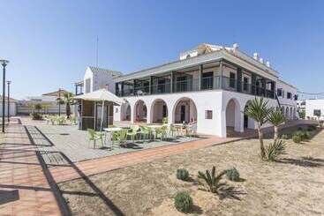 Albergue Inturjoven Punta Umbria   Hostel