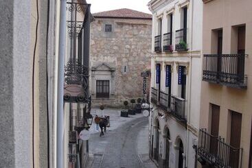 Hostal Bellas