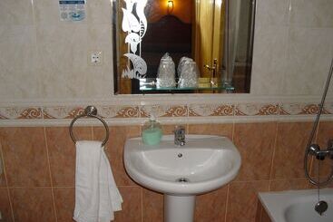 Hostal Bellas