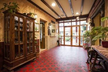 Hostal Castilla