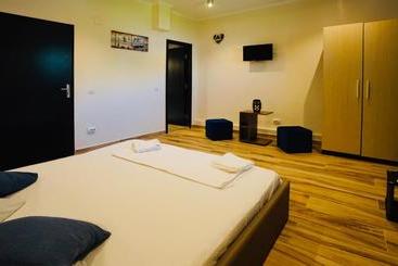 Byzanthin Hostel