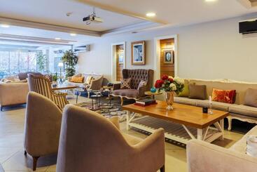 Cheya Beşiktaş Istanbul Bosphorus City Center Hotel & Suites
