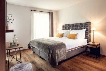 هتل Conrad's Mountain Lodge