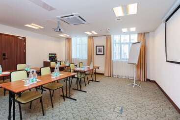 ホテル Hampton By Hilton Samara