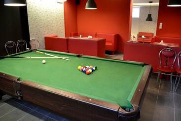 هتل Hostel Malinowski City