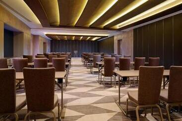 هتل Sheraton Grand Adana