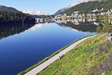 Отель Waldhaus Am See