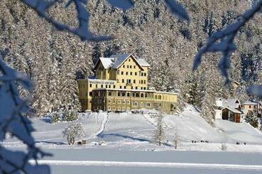 Отель Waldhaus Am See