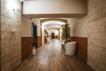 هتل Windsor Spa