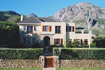 پانسیون Lavender Manor Guest Lodge