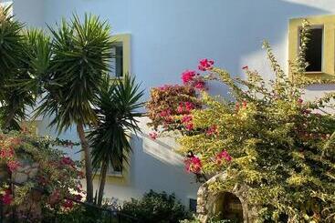 Villa Tokur