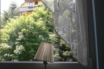 Willa Jagiellonka Apartamenty W Centrum, Parking
