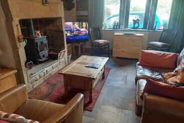 Charming 2 Bed Cottage In Hebden Bridge