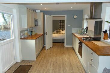 Dreamwood Cottage