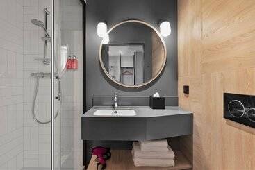هتل Moxy Szczecin City