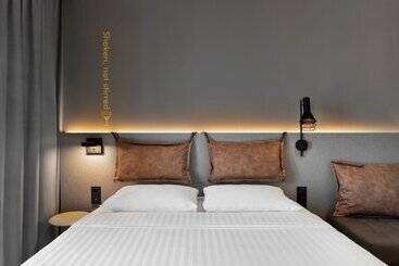 هتل Moxy Szczecin City