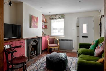 Pearl S Cottage
