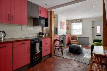Pearl S Cottage