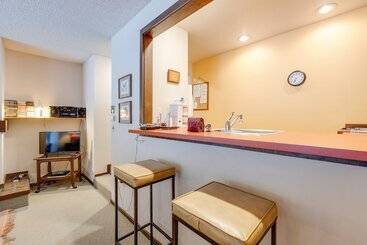 33sw Wifi Fireplace Amenities Sleeps 4