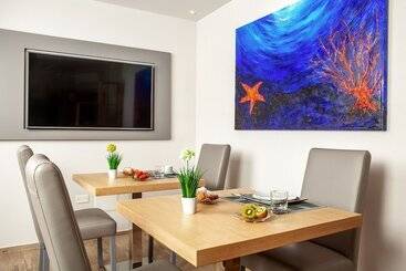 پانسیون Capotesta Luxury Rooms