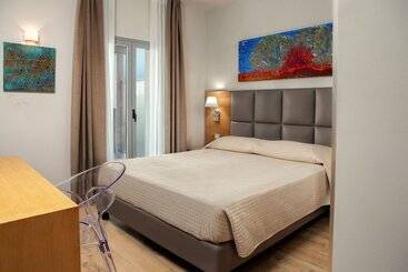 پانسیون Capotesta Luxury Rooms