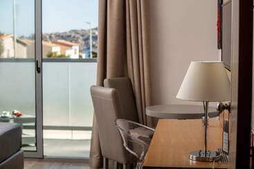پانسیون Capotesta Luxury Rooms